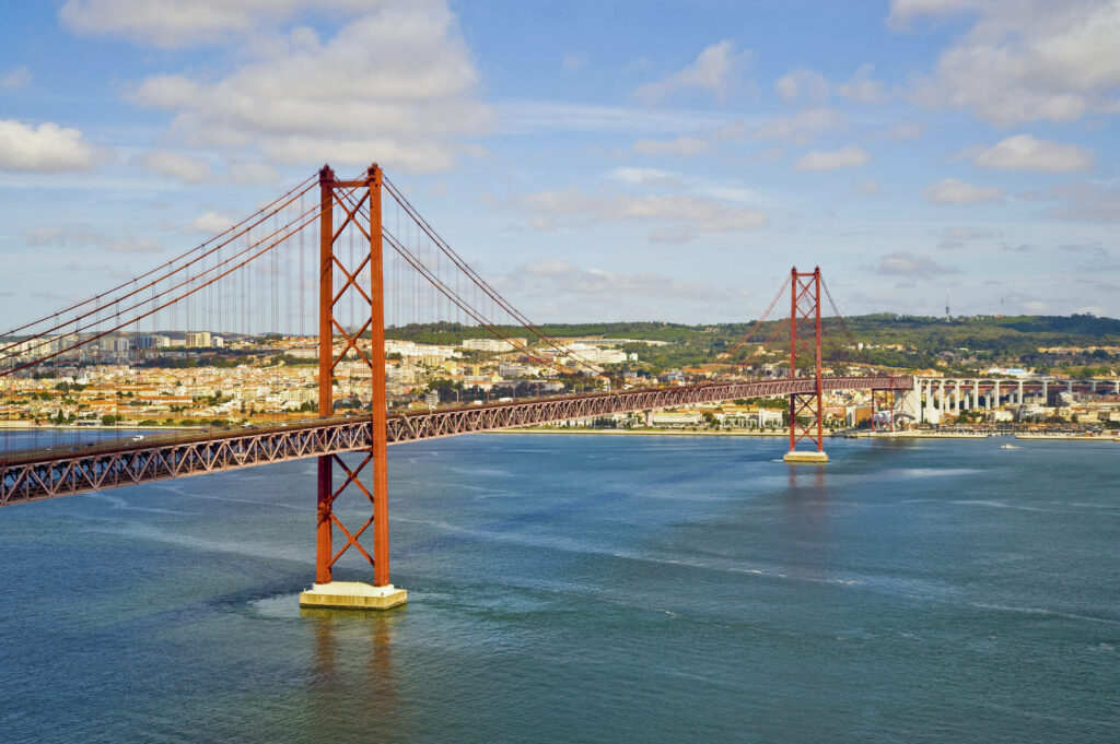 PT, Portugal